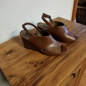 Wedge sandals